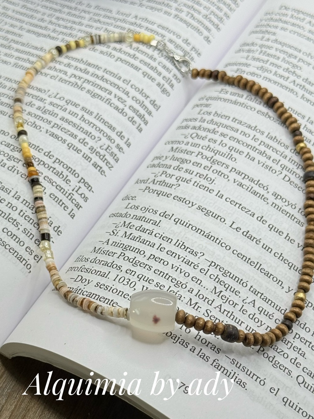 Delicate mother of pearl shells and wood beaded Necklace WHITE JADE BARREL
